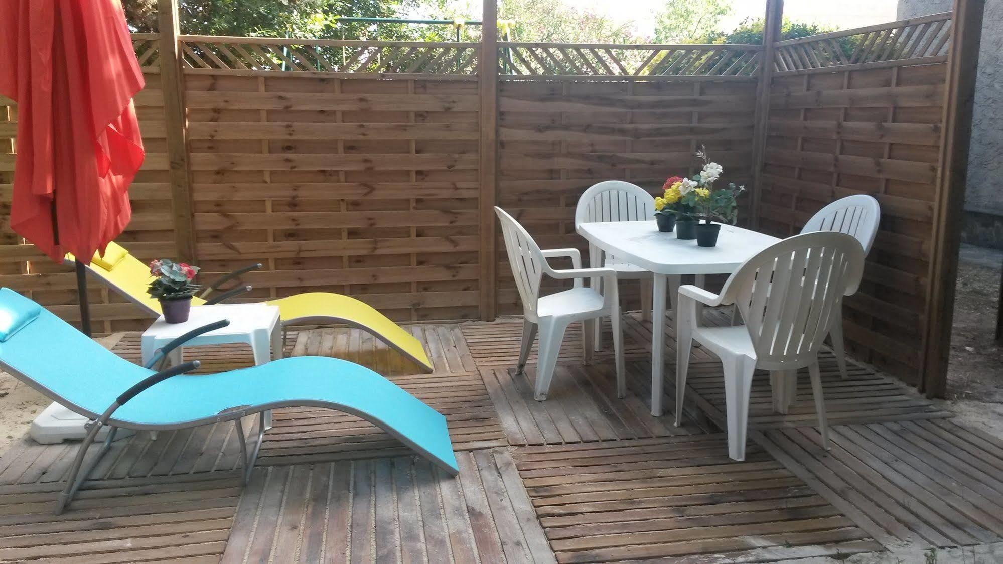 Appartement La Plage En Provence Le Pradet Exterior foto